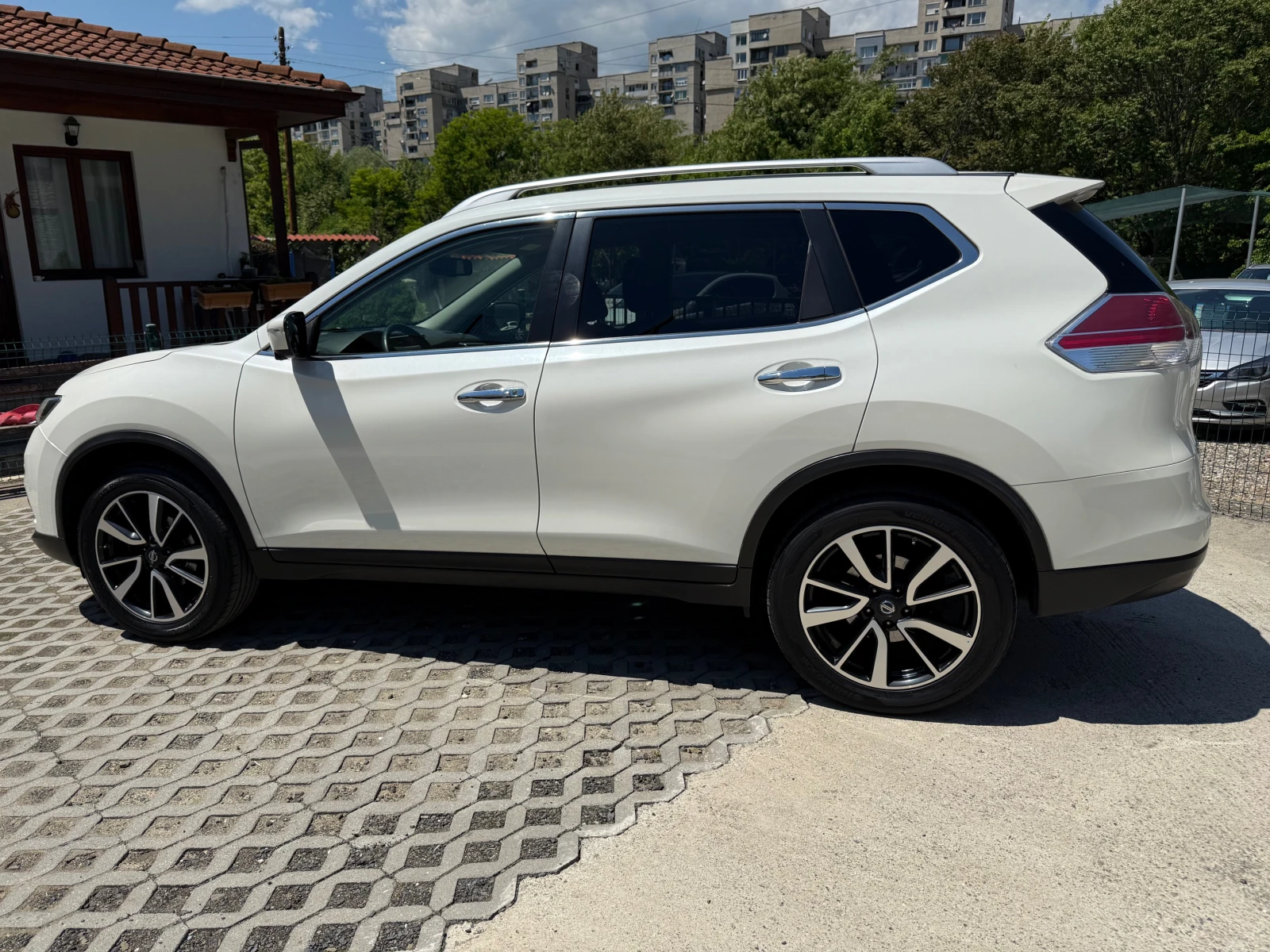 Nissan X-trail 1.6CRDI 4WD - изображение 7