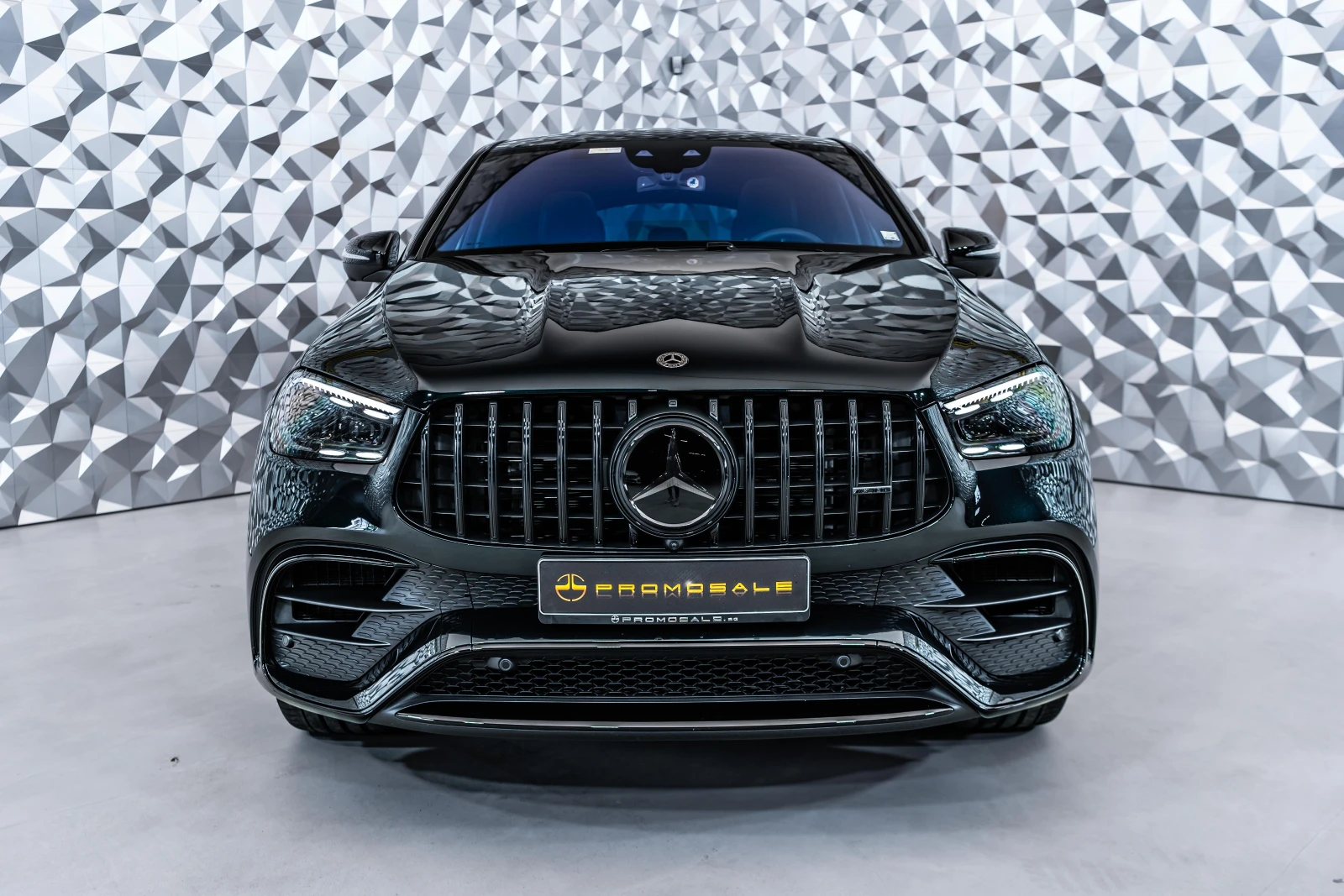 Mercedes-Benz GLE 63 S AMG 4M+ Exclusive* Carbon* Burm* Pano - изображение 2