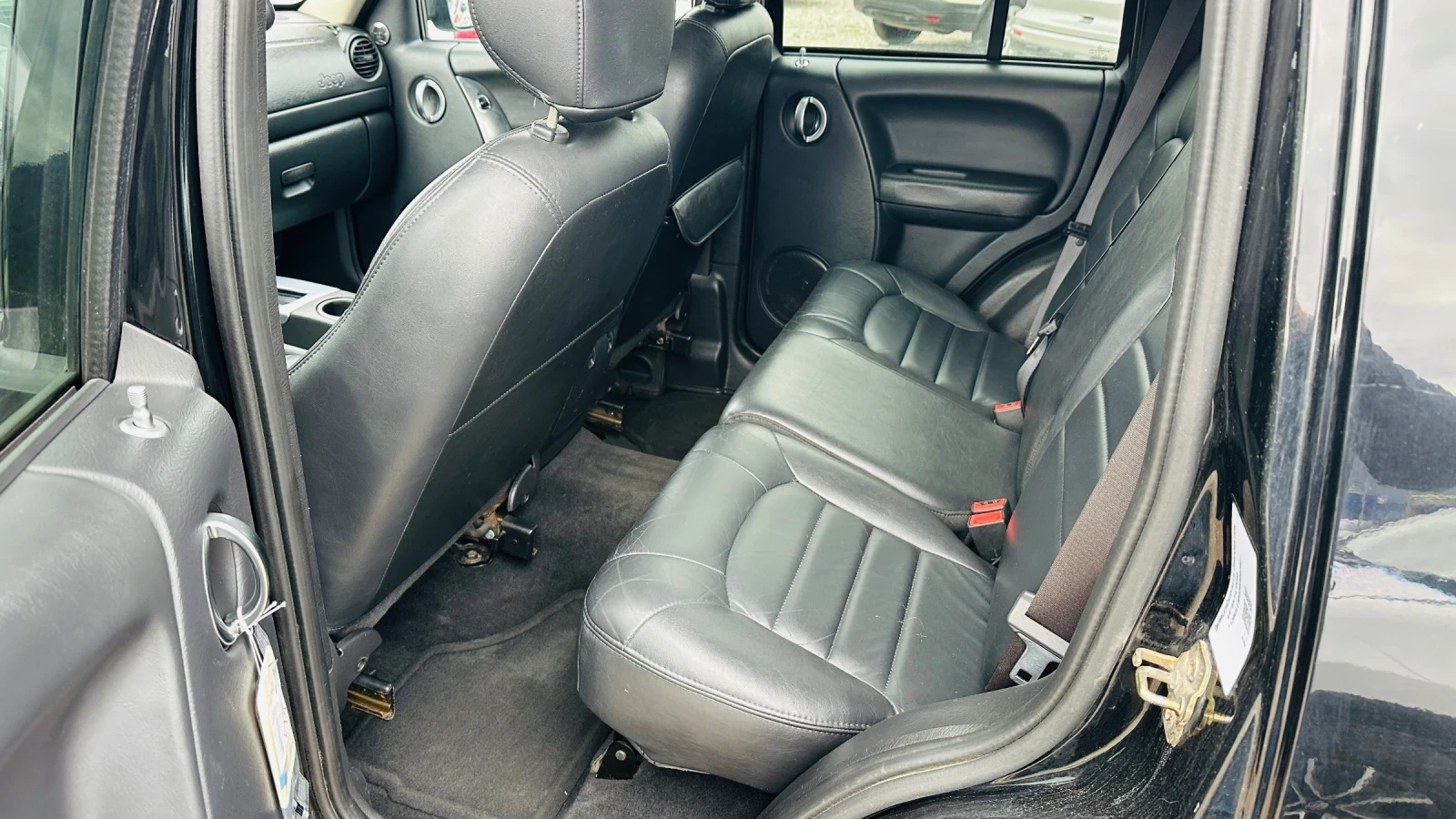 Jeep Cherokee Liberty 2.8crdi ��������� 4�4 ������ | Mobile.bg � ����������� 9