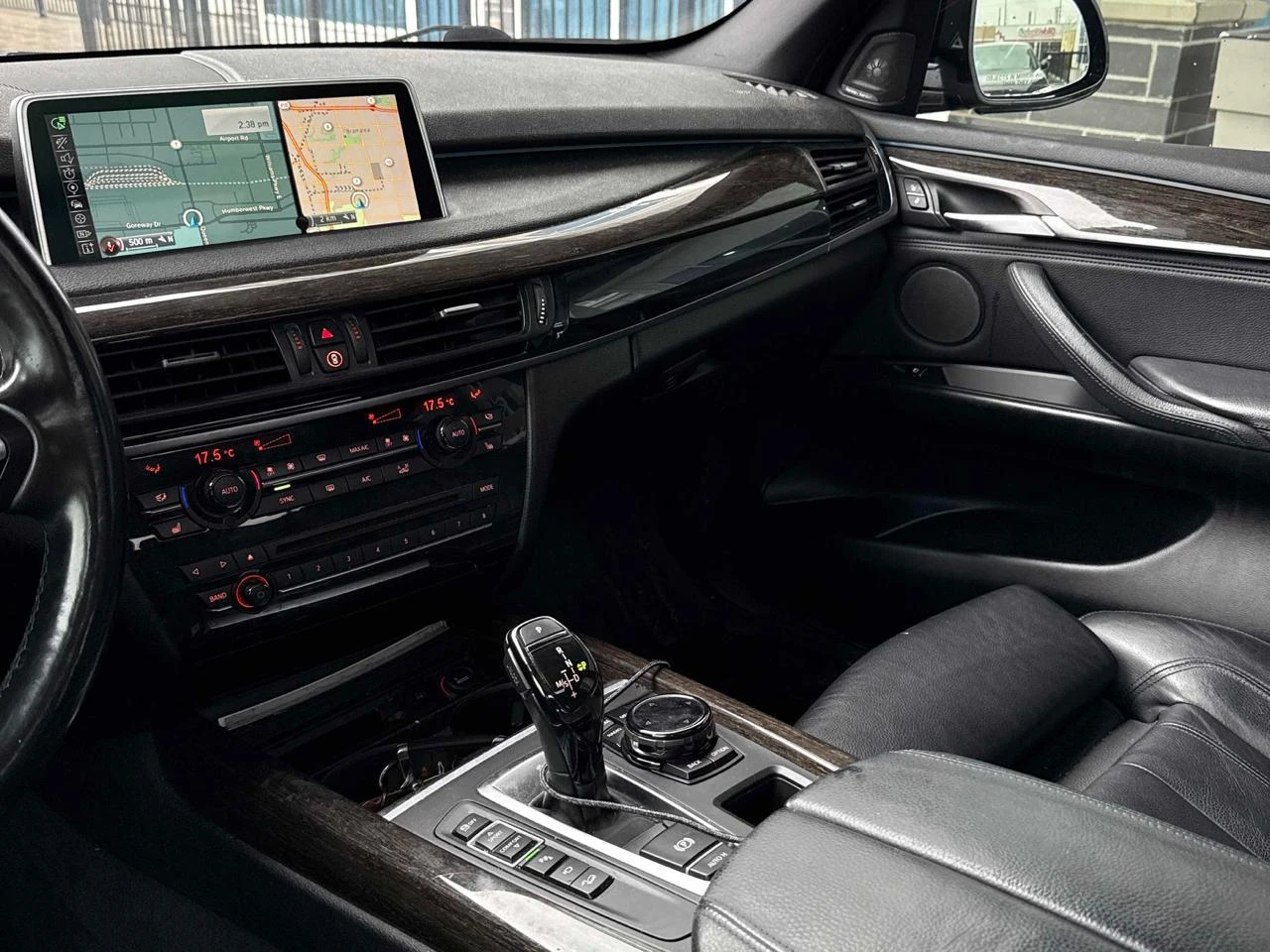 BMW X5 HeadUp* harman kardon* Вакум* пано - изображение 8