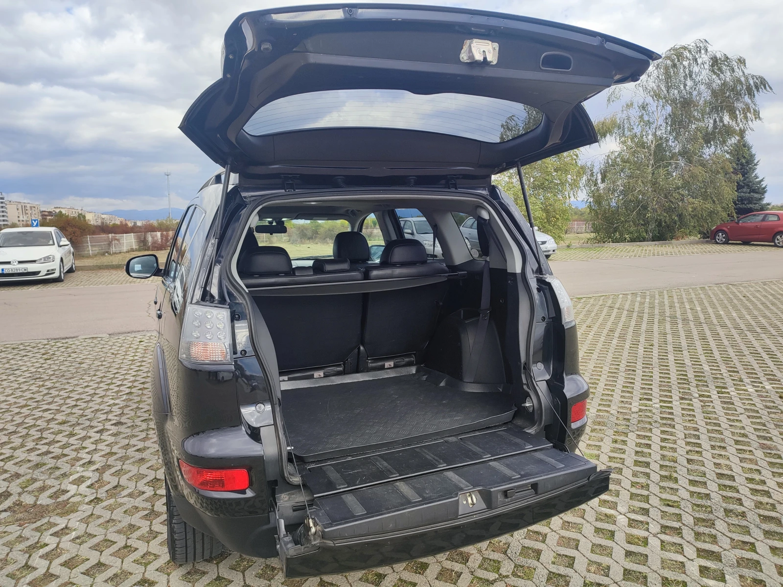 Mitsubishi Outlander | Mobile.bg � ����������� 14