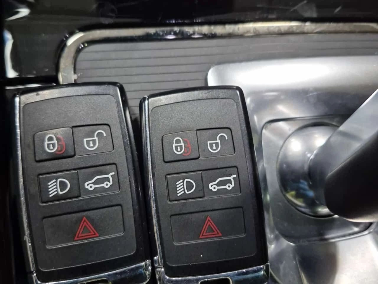 Land Rover Range Rover Evoque PANORAMA| 2 КЛЮЧА| CARFAX| , снимка 17 - Автомобили и джипове - 53988914