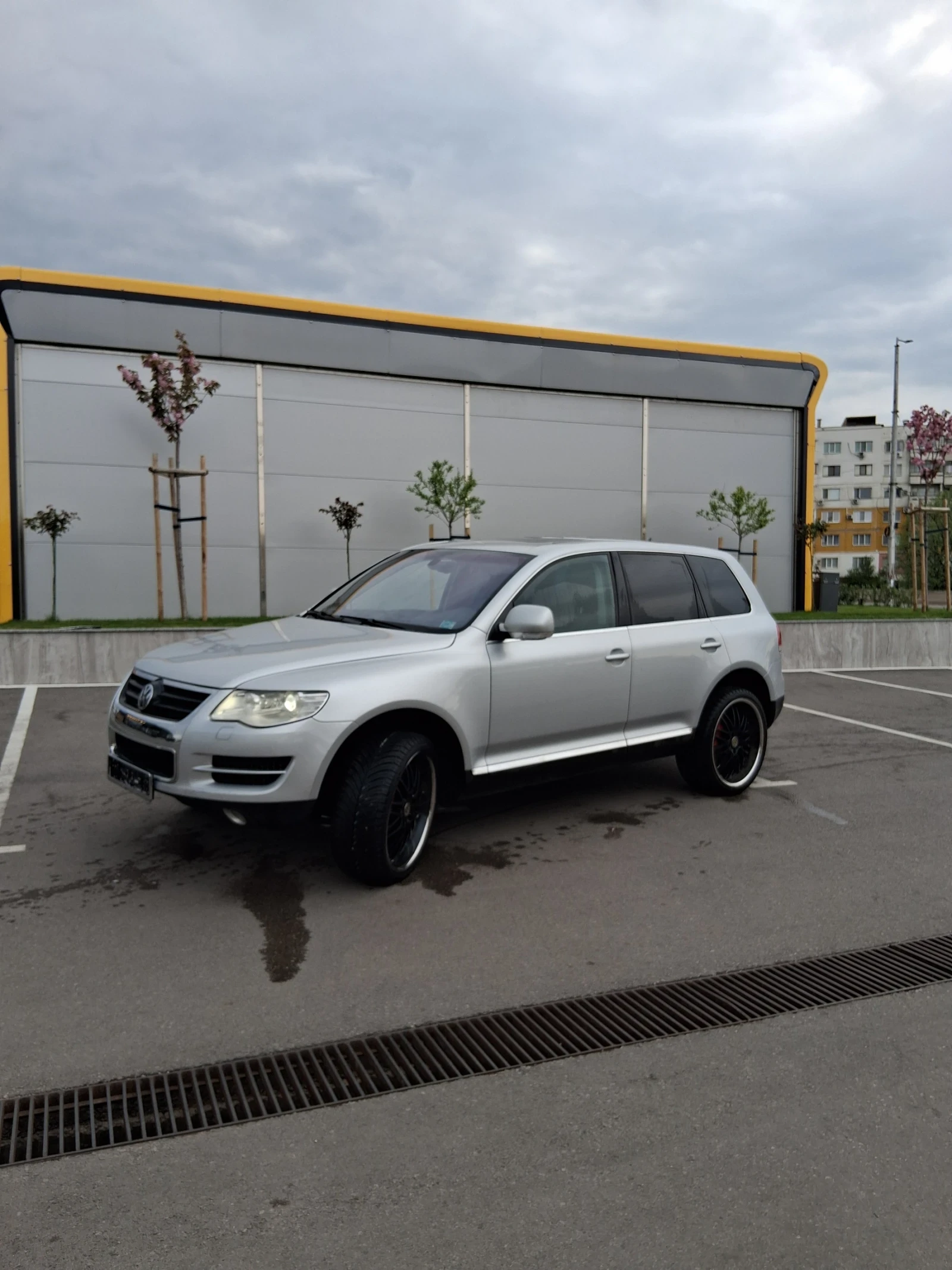 VW Touareg 3.2 240 кс ПРУЖИНИ, снимка 2 - Автомобили и джипове - 54555625