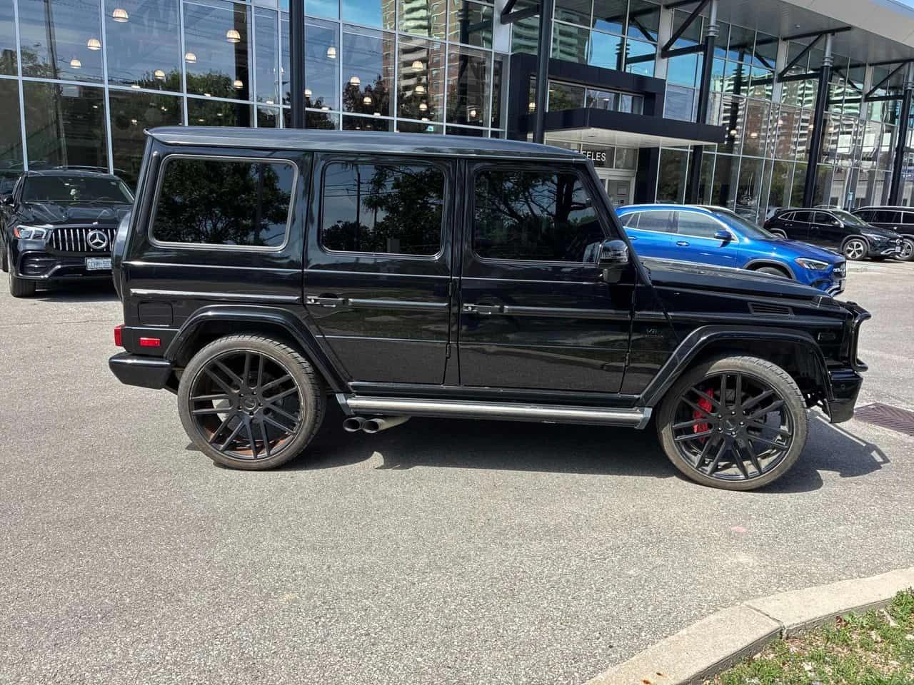 Mercedes-Benz G * AMG 63 * CARFAX * ЦЕНА ДО БГ, снимка 4 - Автомобили и джипове - 55162964