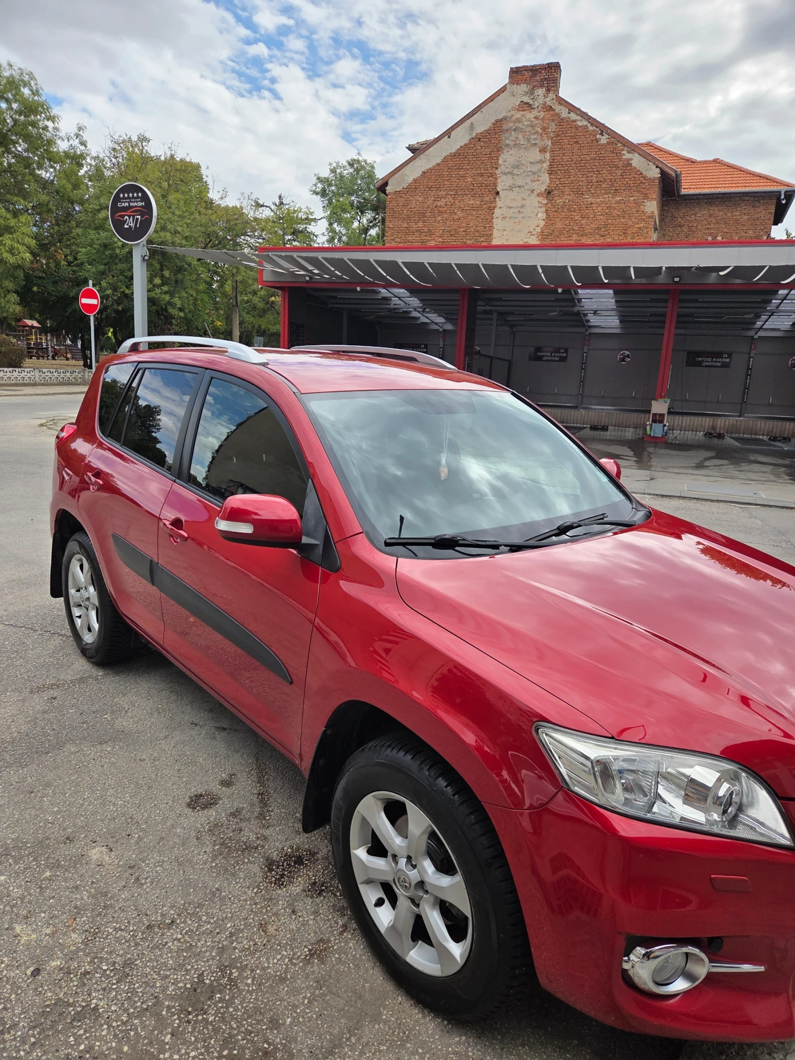 Toyota Rav4, снимка 13 - Автомобили и джипове - 55979315