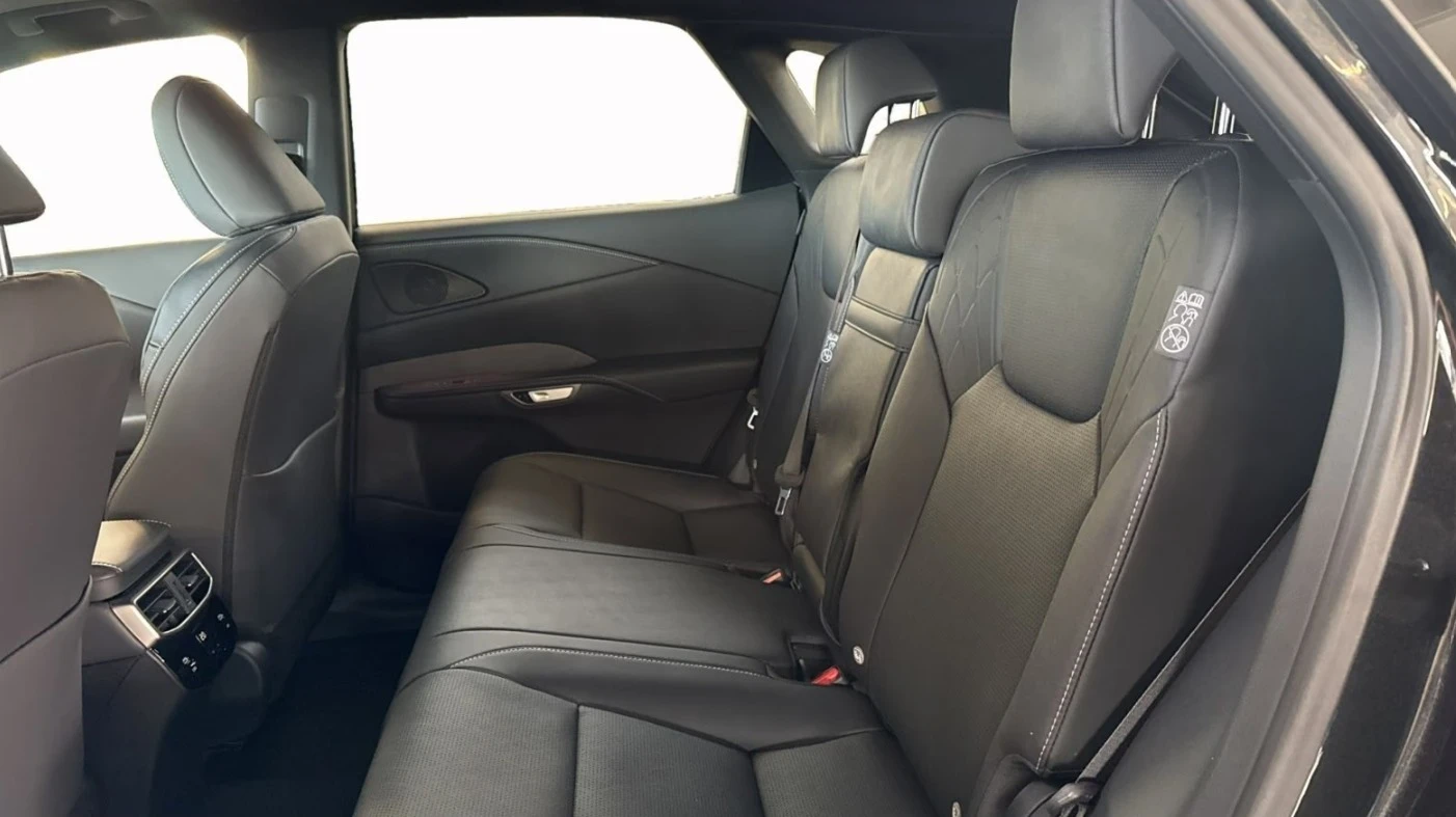 Lexus RX 350 h* Executive* E-Four* Pano, снимка 7 - Автомобили и джипове - 56017641