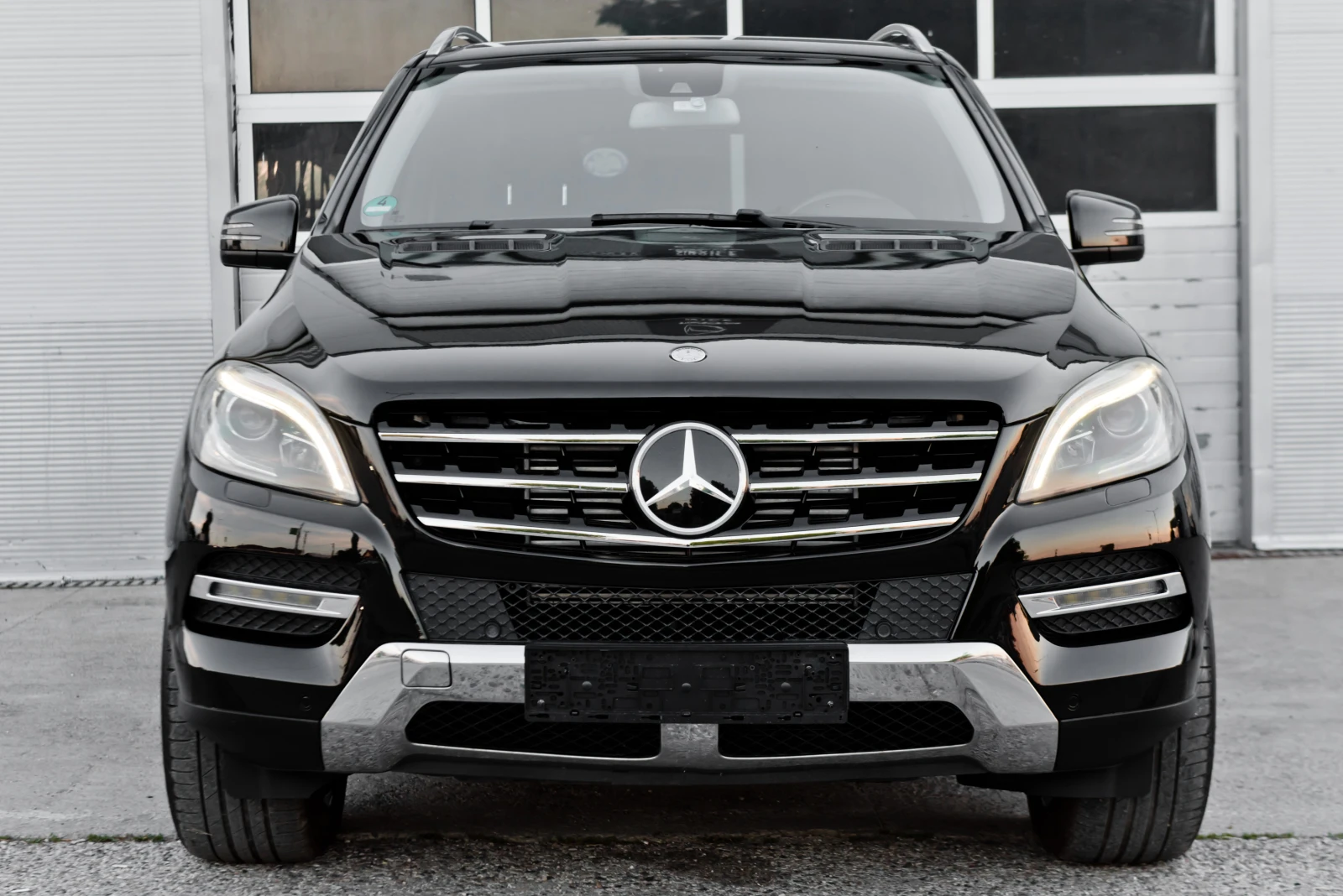 Mercedes-Benz ML 350 CDI* AMG* , снимка 2 - Автомобили и джипове - 56254015