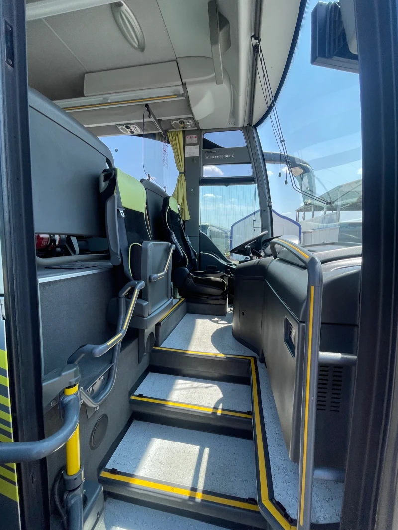 Mercedes-Benz Tourismo Ръчна кутия 52 места, снимка 9 - Бусове и автобуси - 51315656