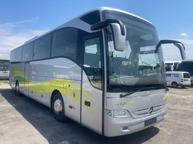 Mercedes-Benz Tourismo Ръчна кутия 52 места