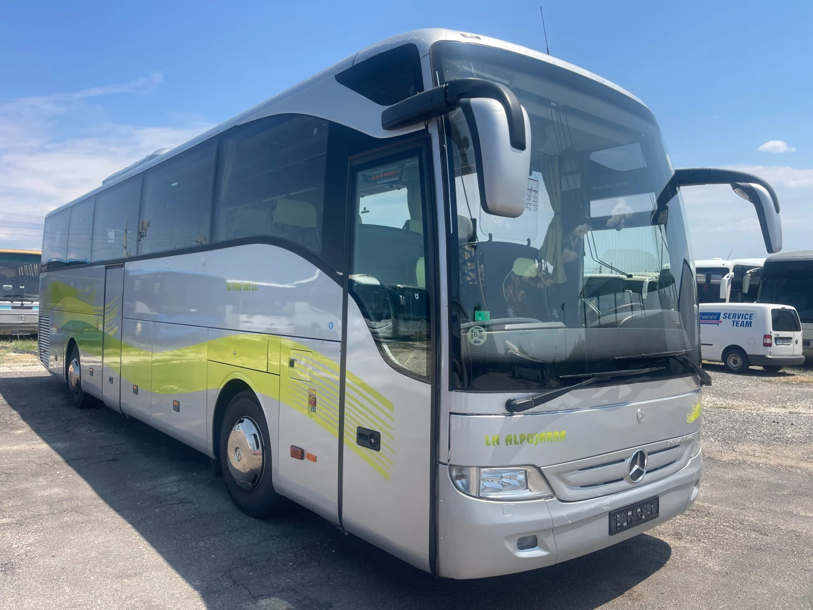 Mercedes-Benz Tourismo   52  | Mobile.bg   1