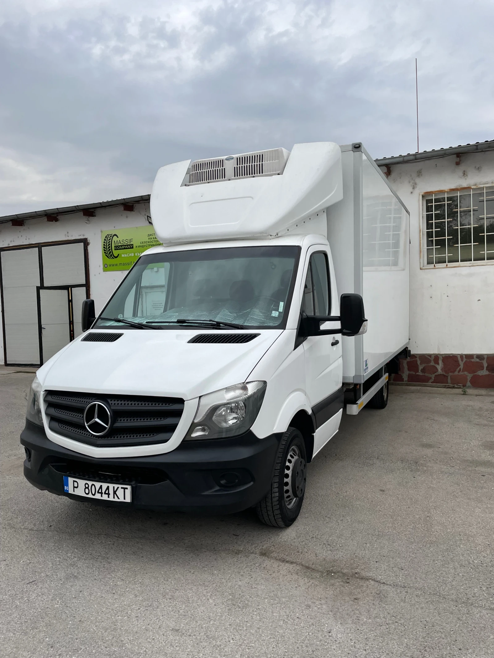 Mercedes-Benz Sprinter 516 Категория Б, снимка 3 - Бусове и автобуси - 54948777