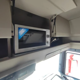Scania R 450 РЕТАРДЕР* 1400л. РЕЗ.* ТАХО ГЕН. 2* СЕРВ.ИСТ* НАВИ, снимка 15