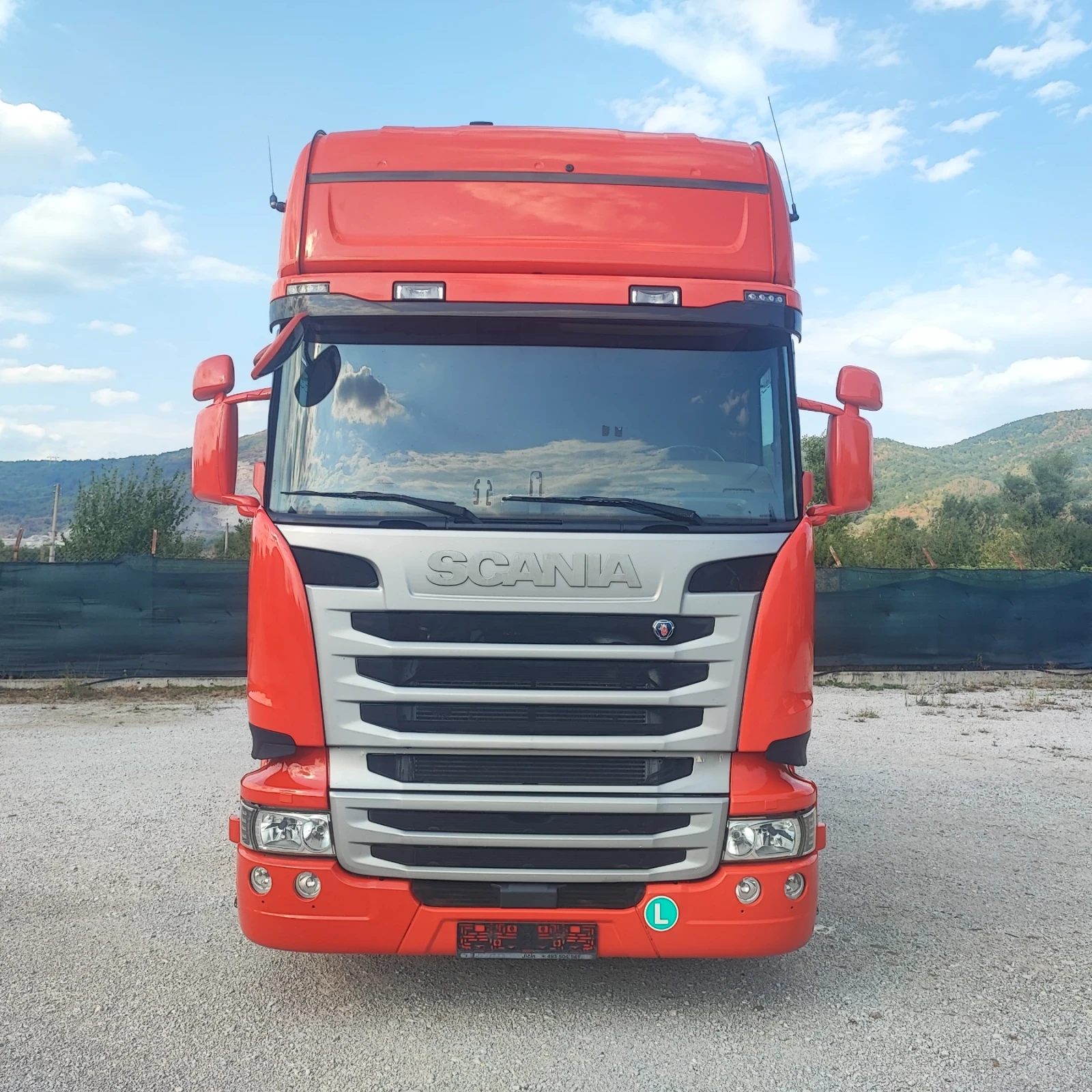 Scania R 450 РЕТАРДЕР* 1400л. РЕЗ.* ТАХО ГЕН. 2* СЕРВ.ИСТ* НАВИ, снимка 2 - Камиони - 55826566