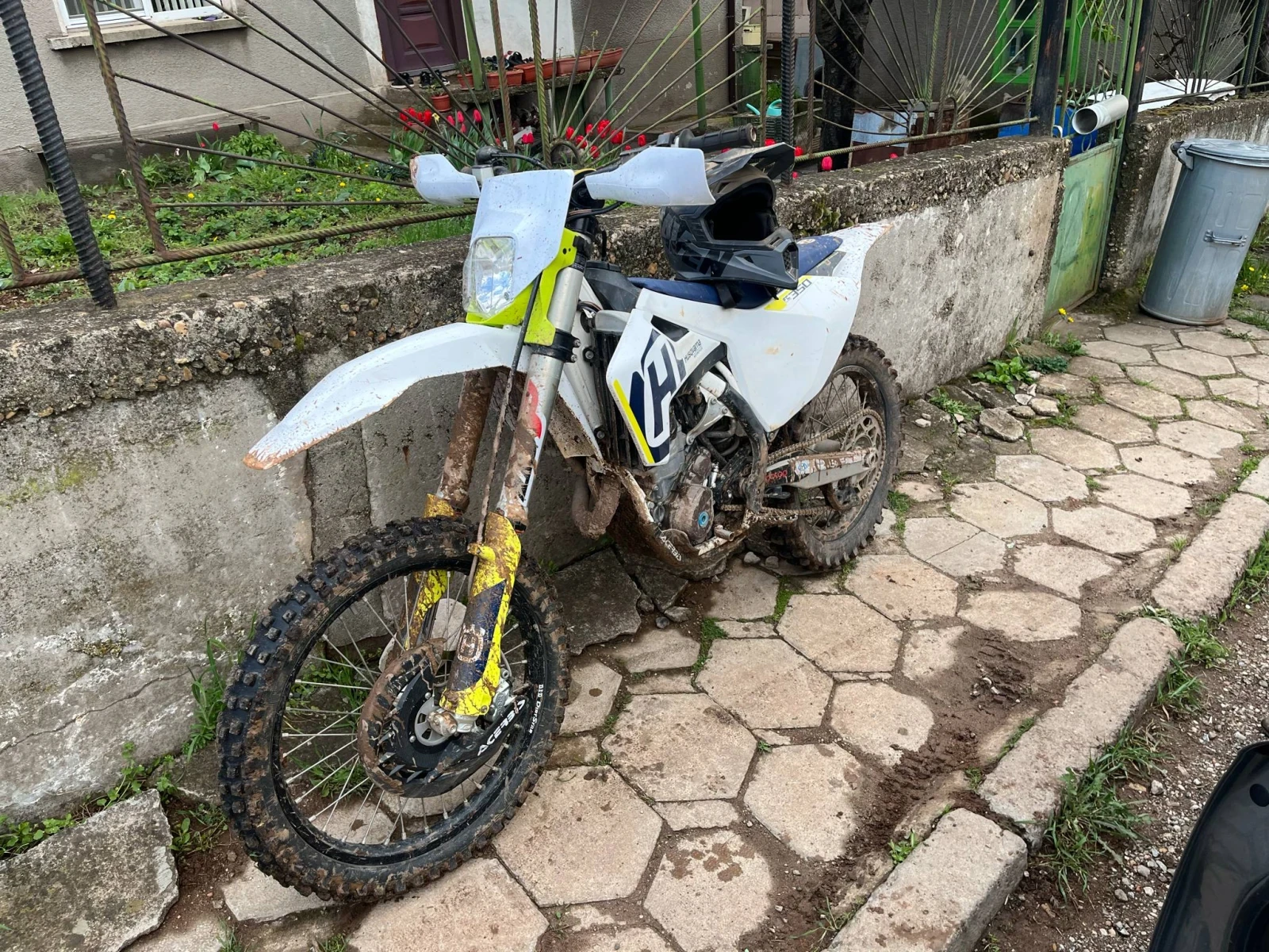 Husqvarna FC | Mobile.bg   1