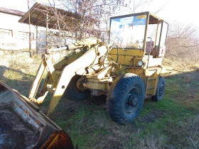 Комбайн CASE IH 527, снимка 11