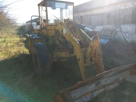 Комбайн CASE IH 527, снимка 10