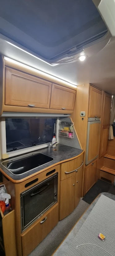 Кемпер HYMER / ERIBA B644 - изображение 10