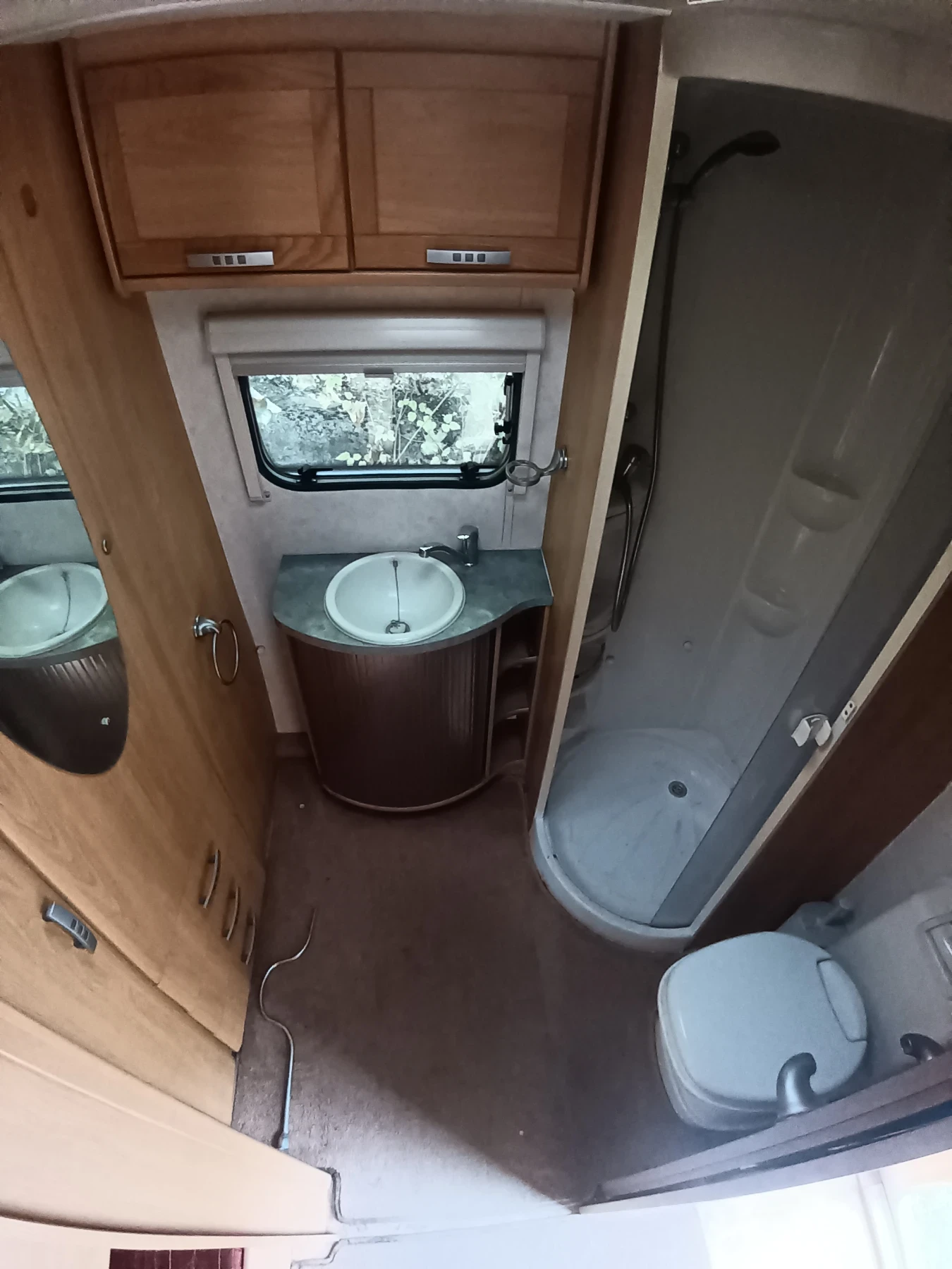 Каравана Bailey Galaxy , снимка 7 - Каравани и кемпери - 56394404