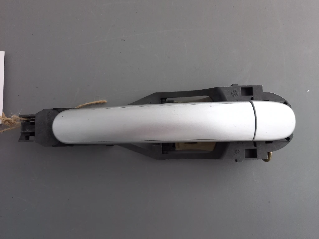 Дръжка врата предна дясна Фолксваген Поло (сива)