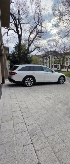 Mercedes-Benz E 220 Allterein E220 4MATIC , снимка 4