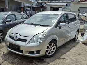 Toyota Corolla verso Фейслифт