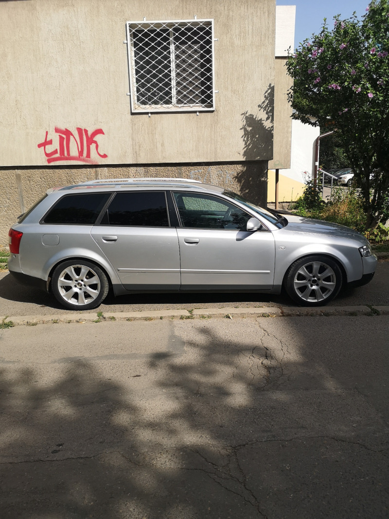 Audi A4, снимка 2 - Автомобили и джипове - 46318027