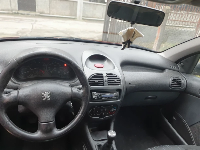 Peugeot 206, снимка 8 - Автомобили и джипове - 48382984