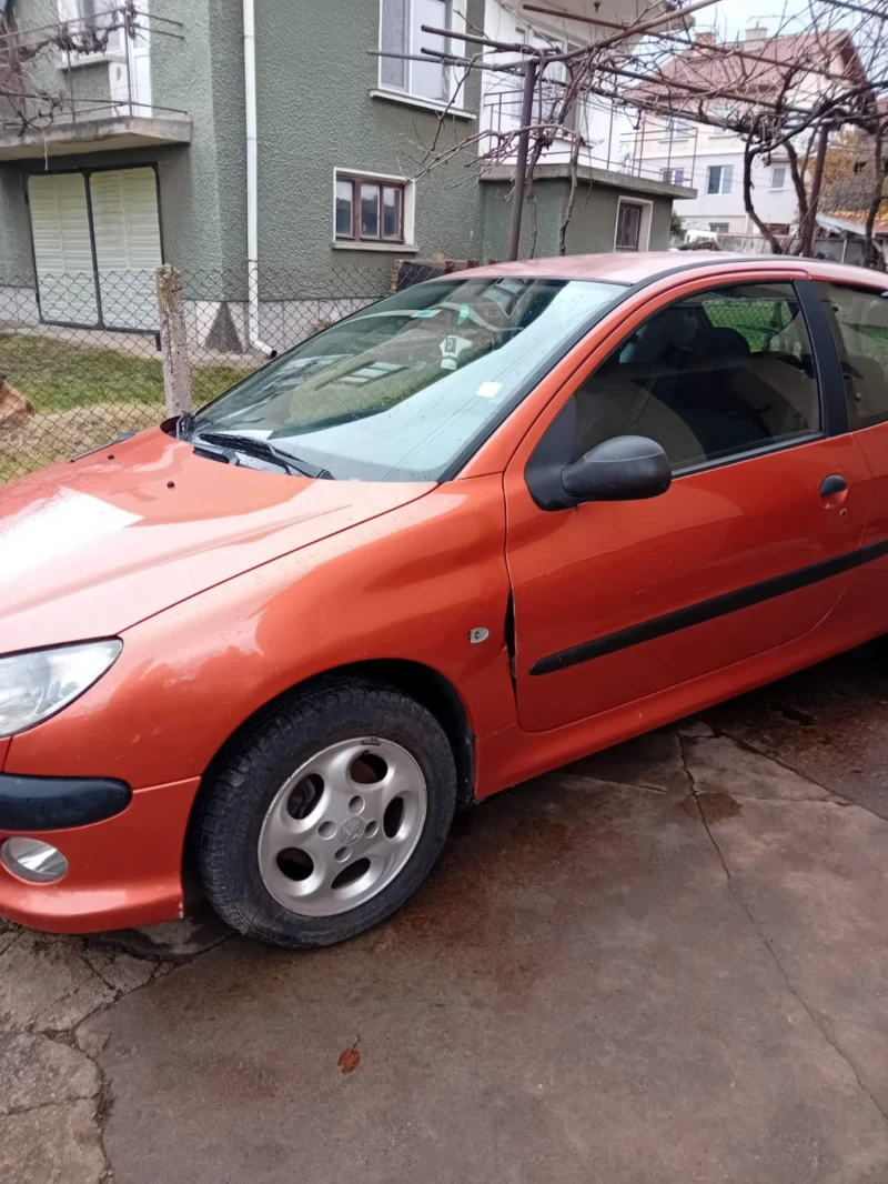 Peugeot 206, снимка 6 - Автомобили и джипове - 48382984