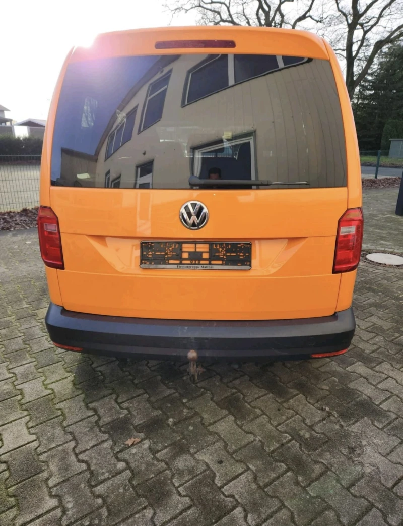 VW Caddy ОЧАКВАН ВНОС КЛИМА ГЕРМАНИЯ 2.0 TDI, снимка 4 - Автомобили и джипове - 48561192