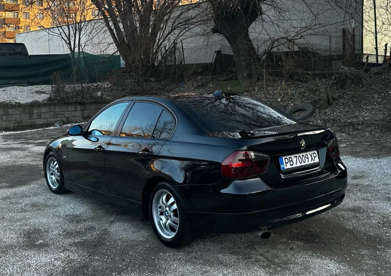 BMW 320, снимка 1 - Автомобили и джипове - 49583131