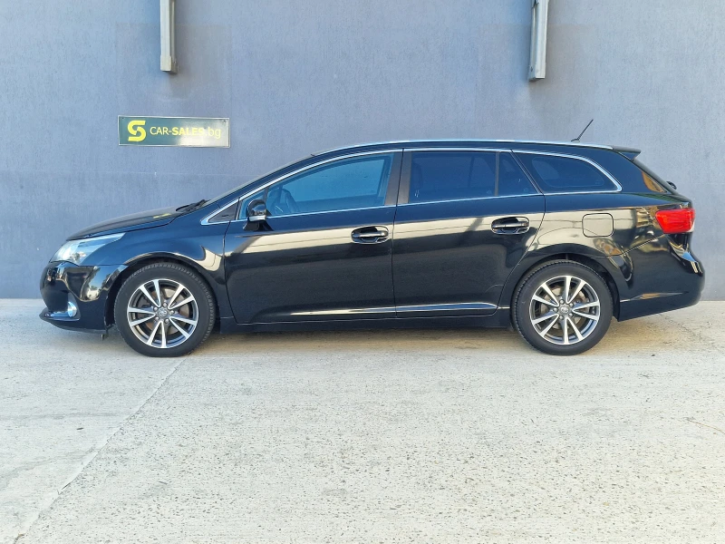 Toyota Avensis 2.2 Executive от България, снимка 4 - Автомобили и джипове - 51890980