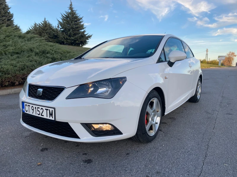 Seat Ibiza 1.4, снимка 8 - Автомобили и джипове - 52251152