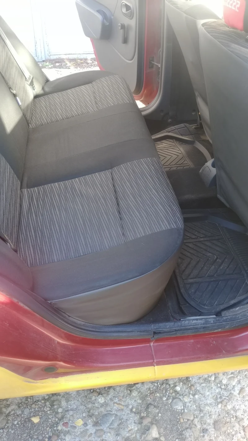 Dacia Logan 1, 5 dci, снимка 7 - Автомобили и джипове - 52952244