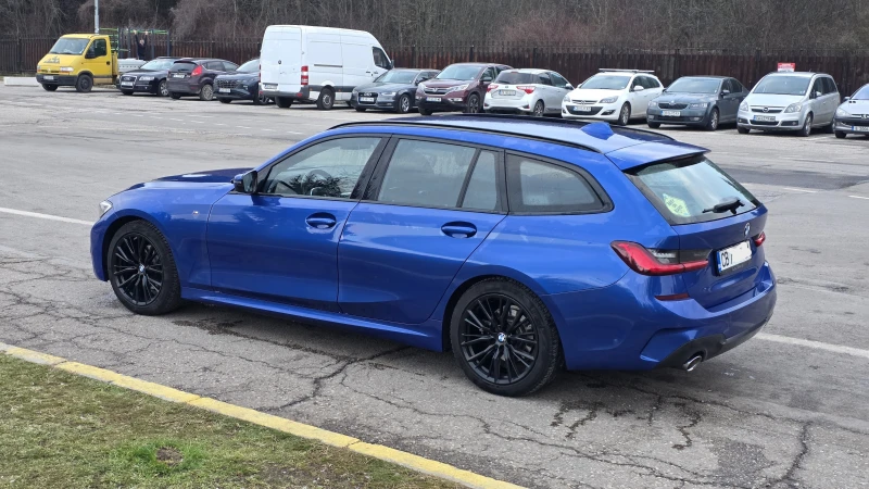 BMW 320 xdrive mild hybrid, снимка 4 - Автомобили и джипове - 53124933