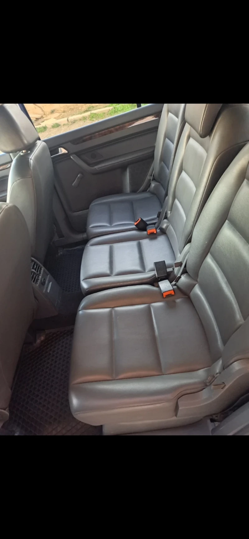 VW Touran, снимка 3 - Автомобили и джипове - 53302629