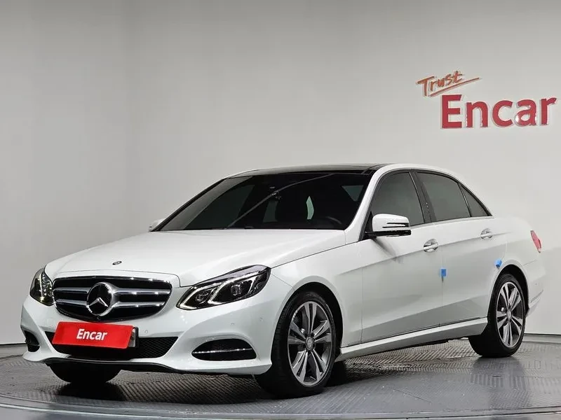Mercedes-Benz E 300 4Matic Avantgarde - САМО 30% АВАНС