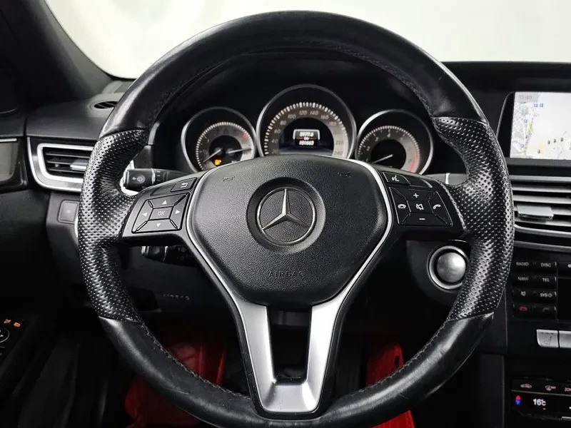 Mercedes-Benz E 300 4Matic Avantgarde - САМО 30% АВАНС, снимка 13 - Автомобили и джипове - 56002495