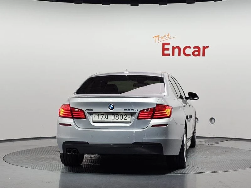 BMW 530 530d xDrive M Aero Dynamic| 258к.с., снимка 4 - Автомобили и джипове - 56289721