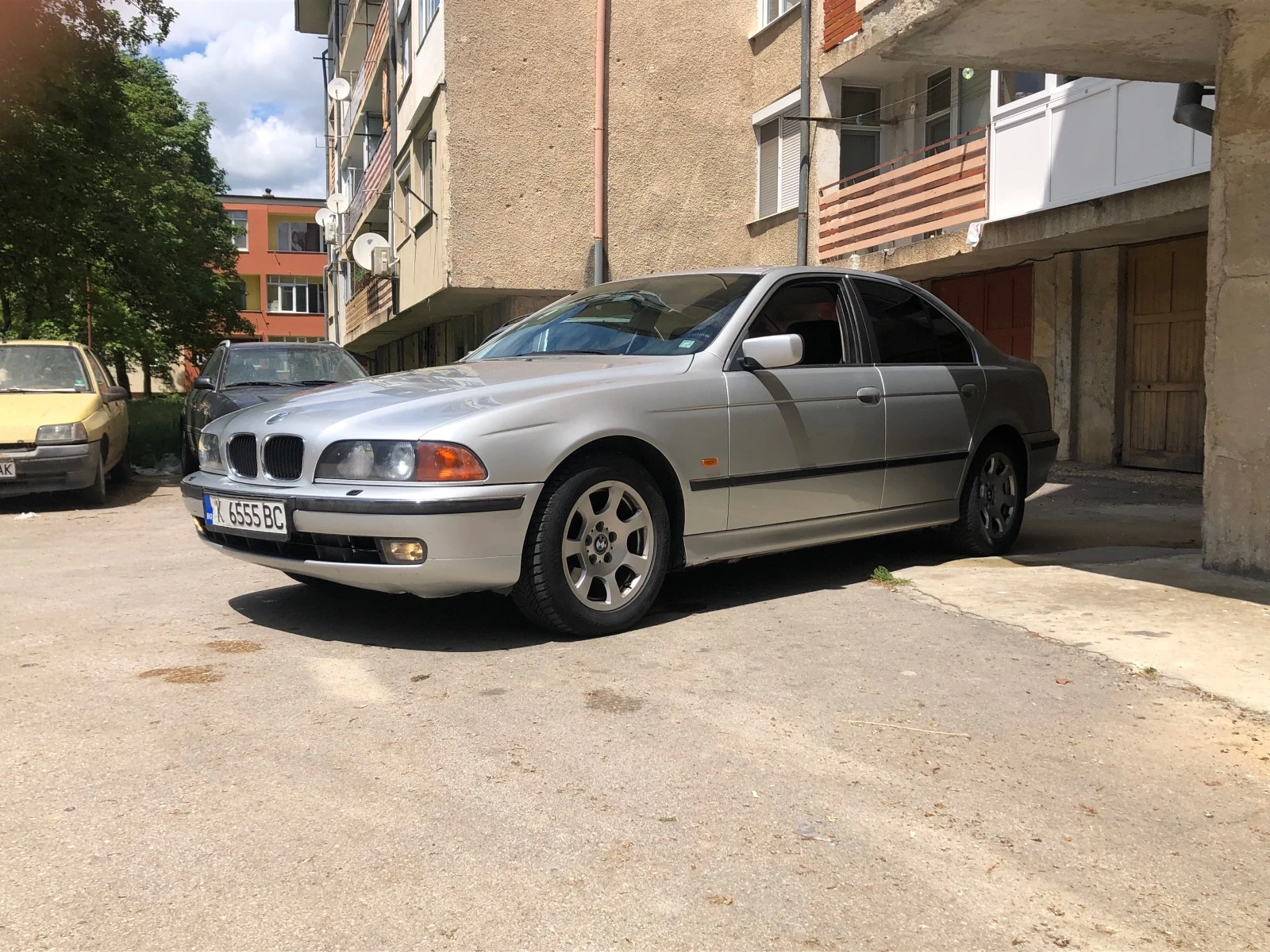 BMW 520  - изображение 2