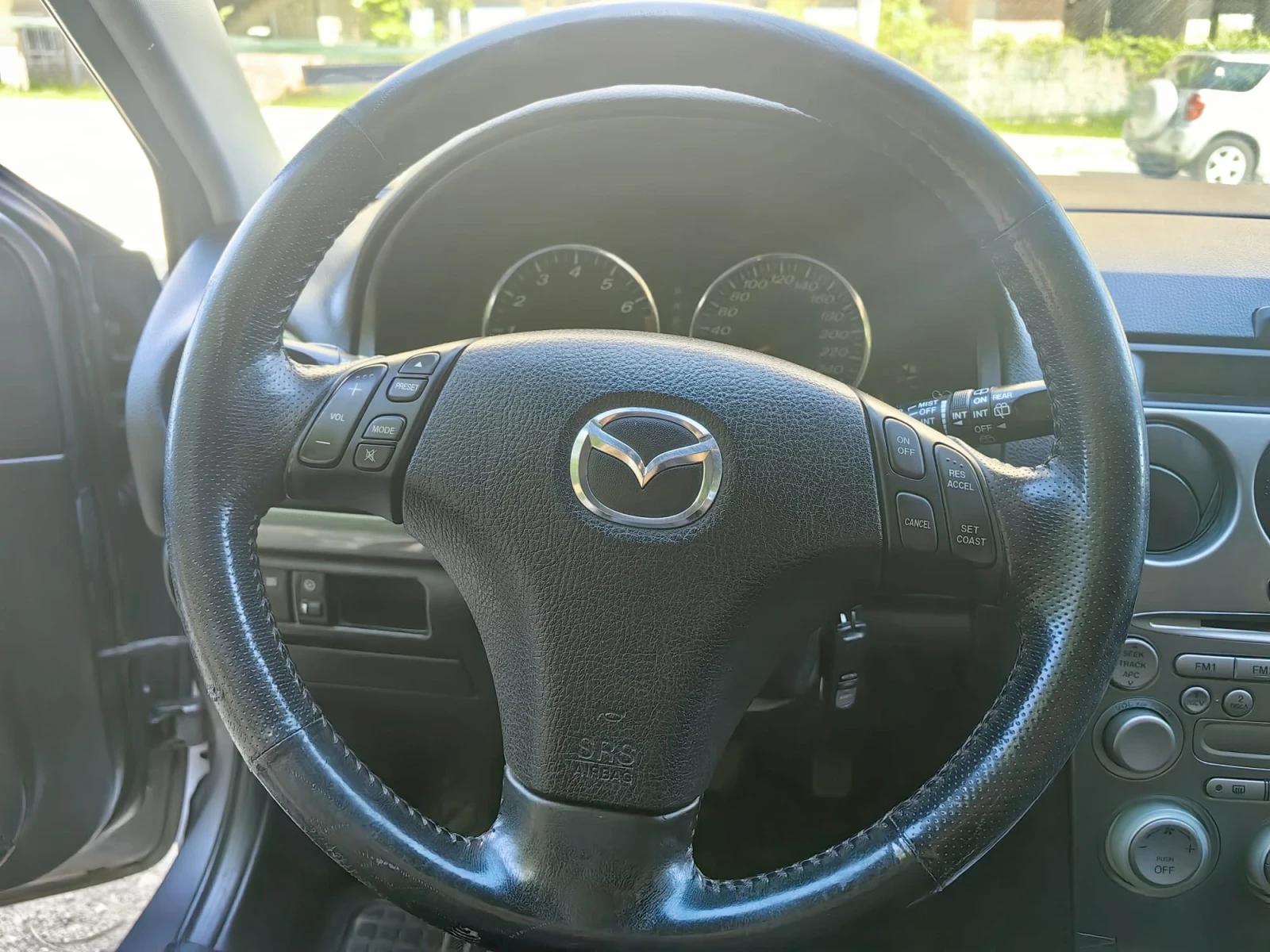 Mazda 6 2.0i АВТОМАТ КОЖА ШВЕЙЦАРИЯ! - изображение 9