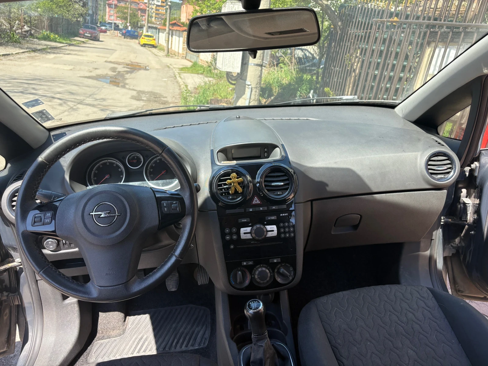 Opel Corsa  - изображение 9