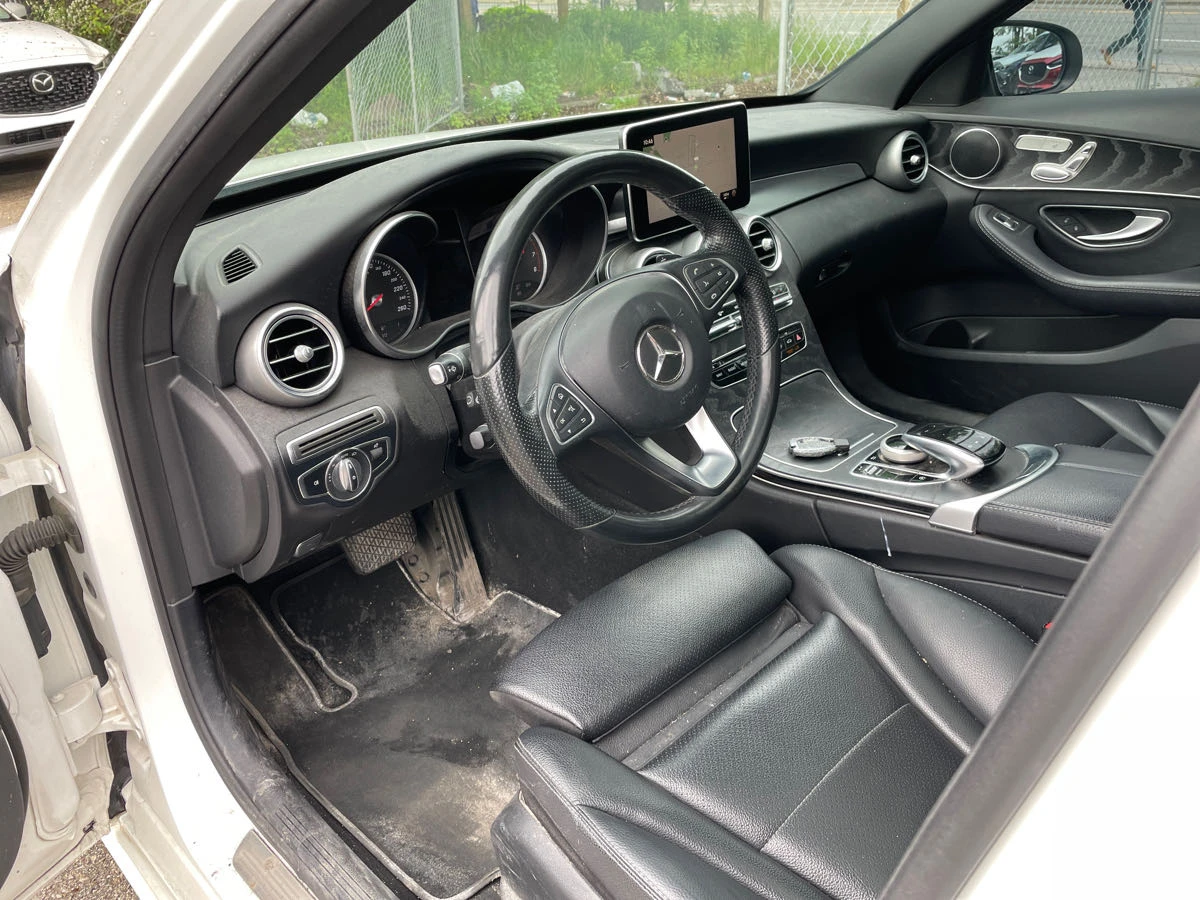 Mercedes-Benz C 300 * CarFax * АвтоКредит*  - изображение 8