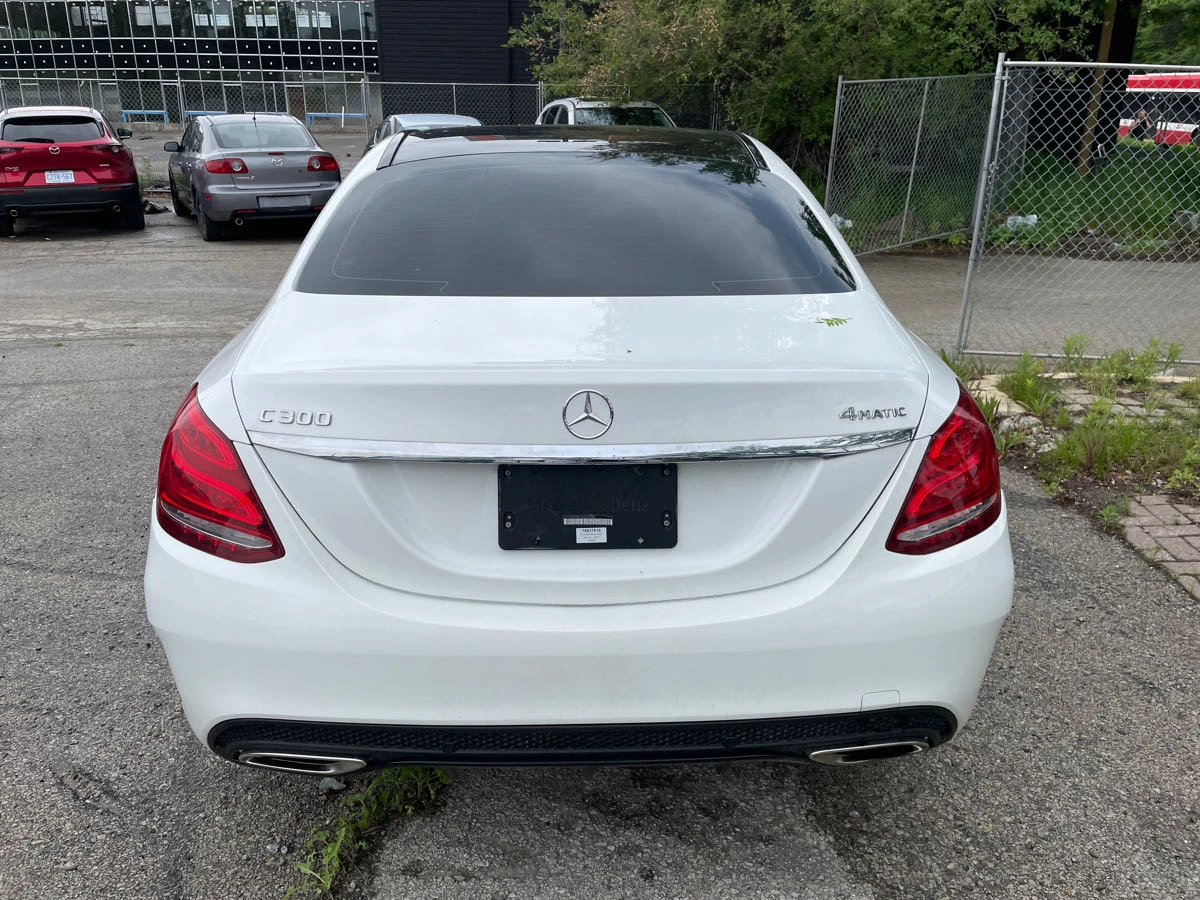 Mercedes-Benz C 300 * CarFax * АвтоКредит*  - изображение 4