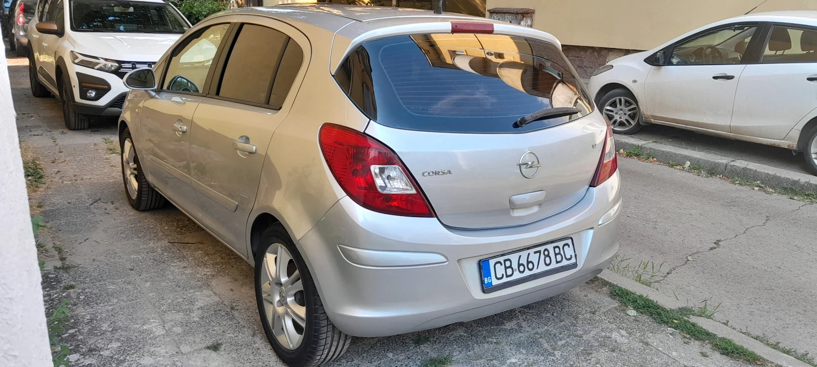Opel Corsa 1.2 COSMO бензин - изображение 8