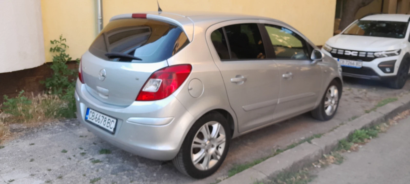 Opel Corsa 1.2 COSMO бензин - изображение 6