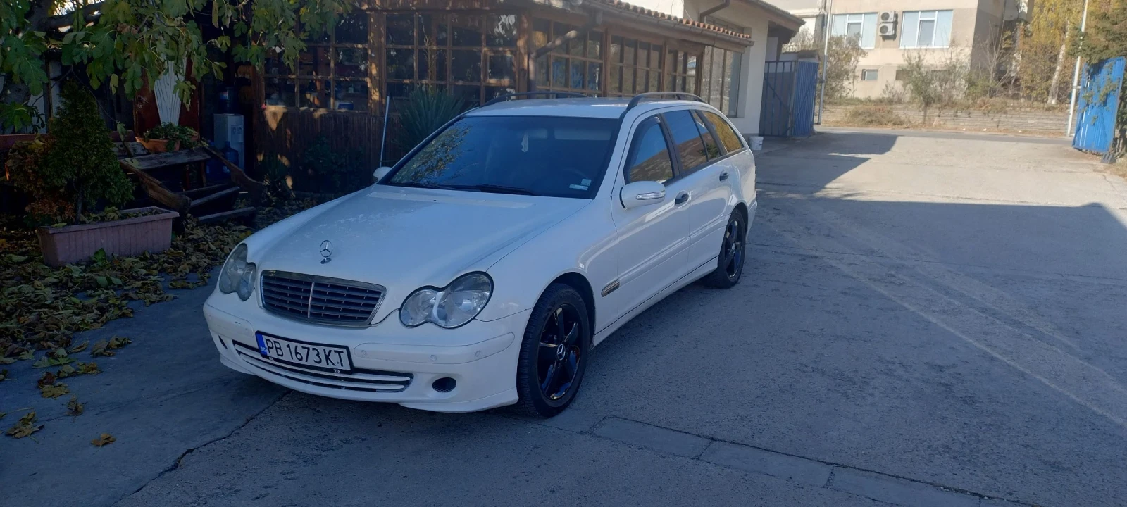 Mercedes-Benz C 200  - изображение 2