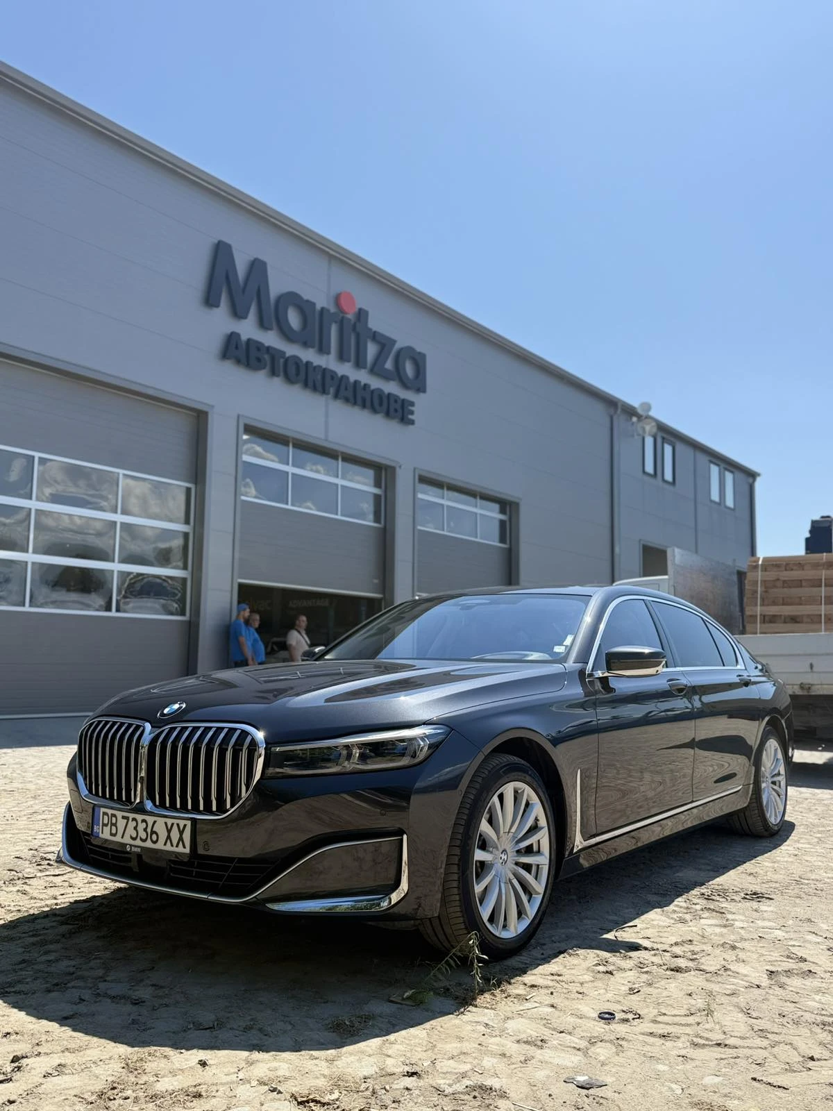 BMW 740 LD - изображение 3