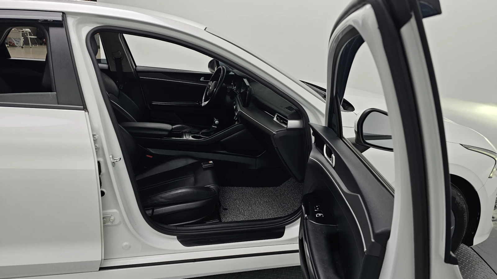 Kia K5 2.0LPI STANDARD | Mobile.bg   9