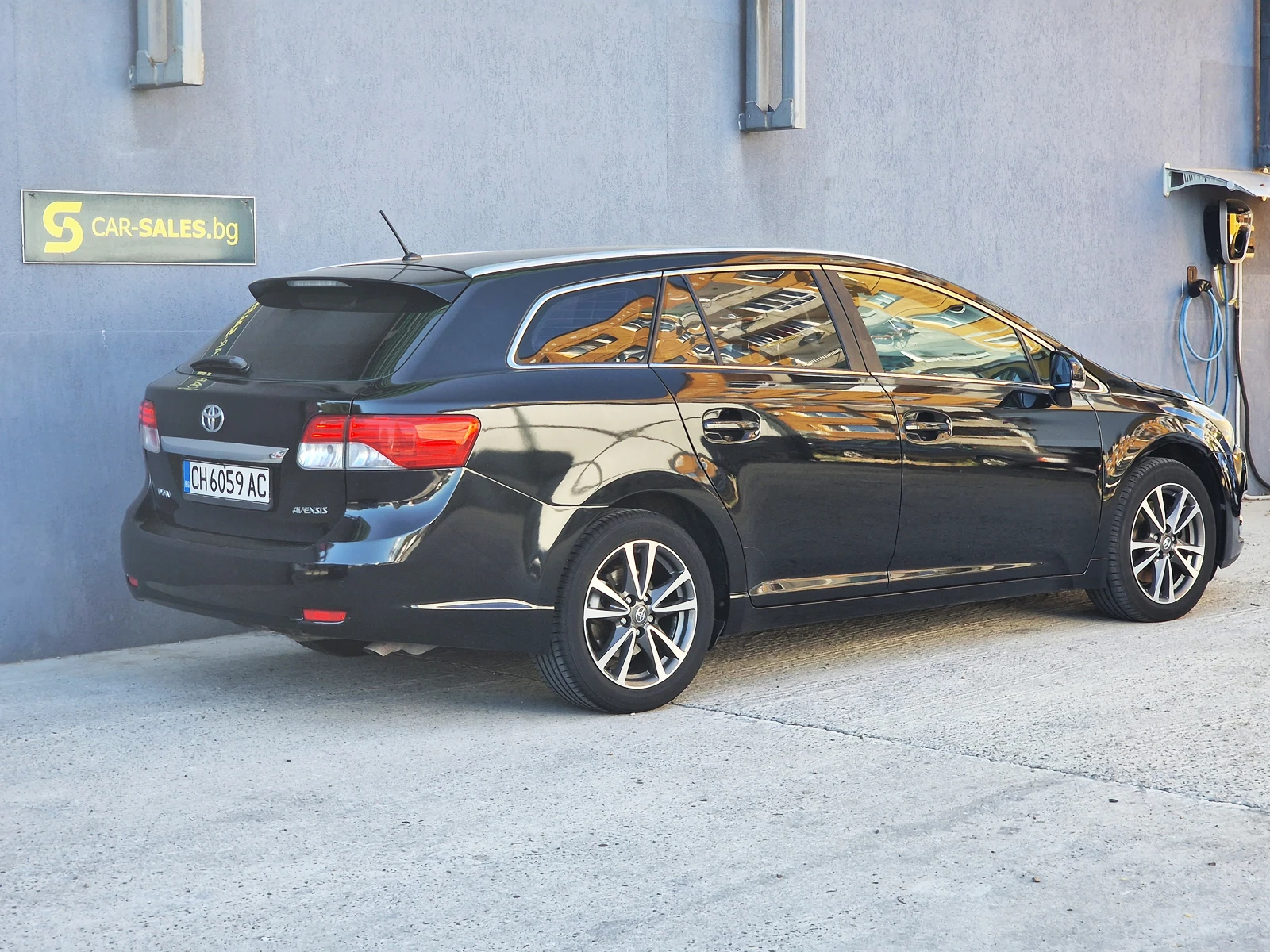 Toyota Avensis 2.2 Executive   | Mobile.bg   11