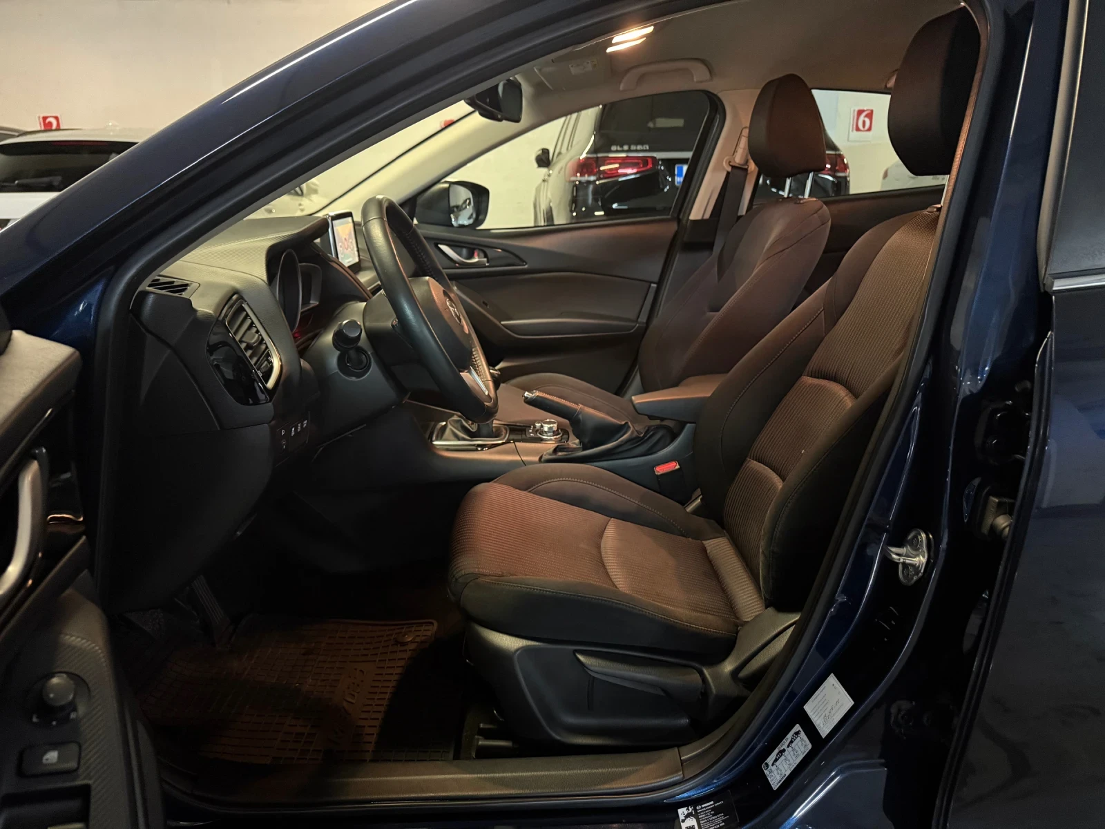Mazda 3 SCBS!* AndroidAuto* AppleCarPlay* КАМЕРА* KeyLess* - изображение 7